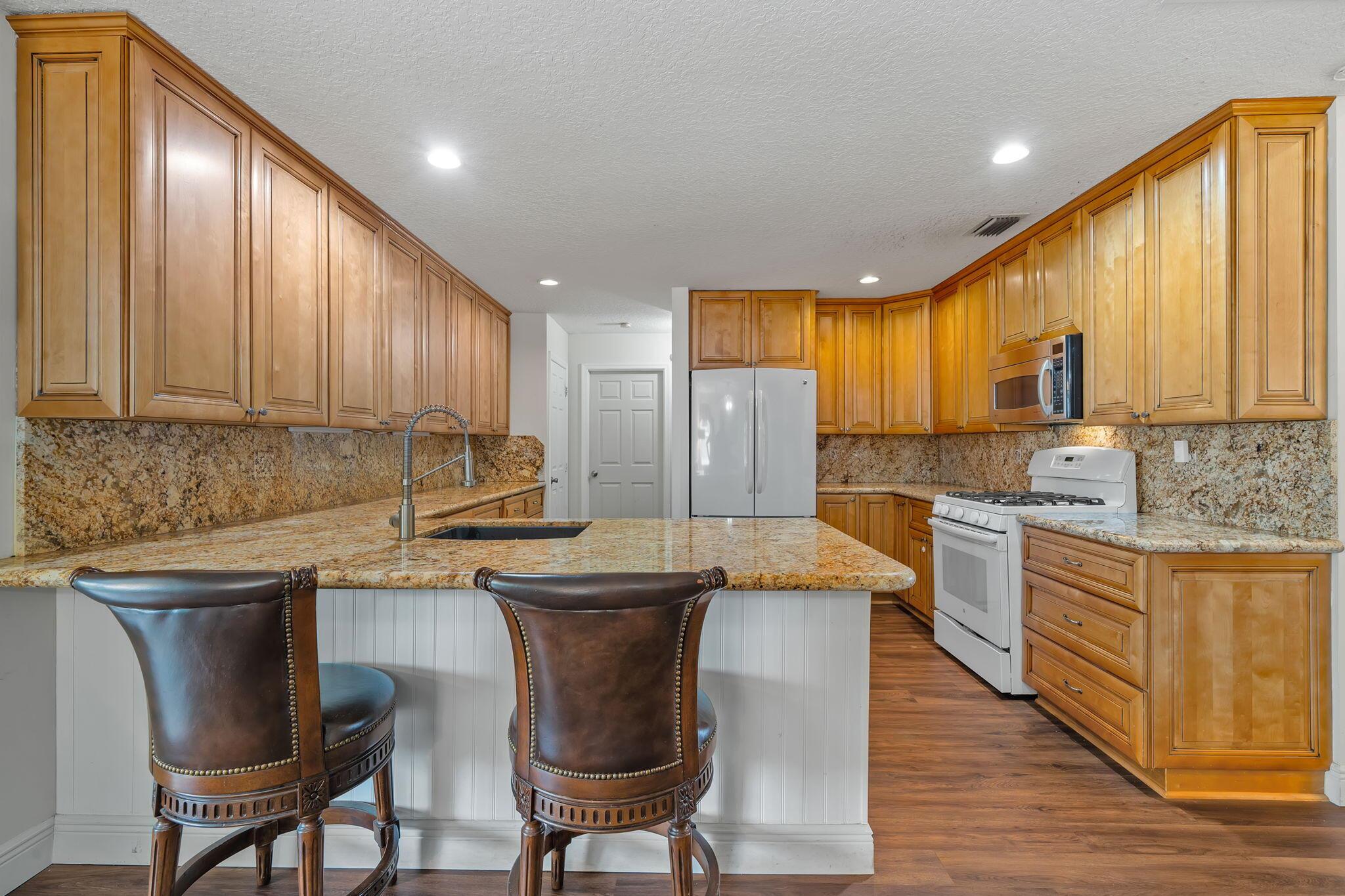 1223 Baycourt Isle