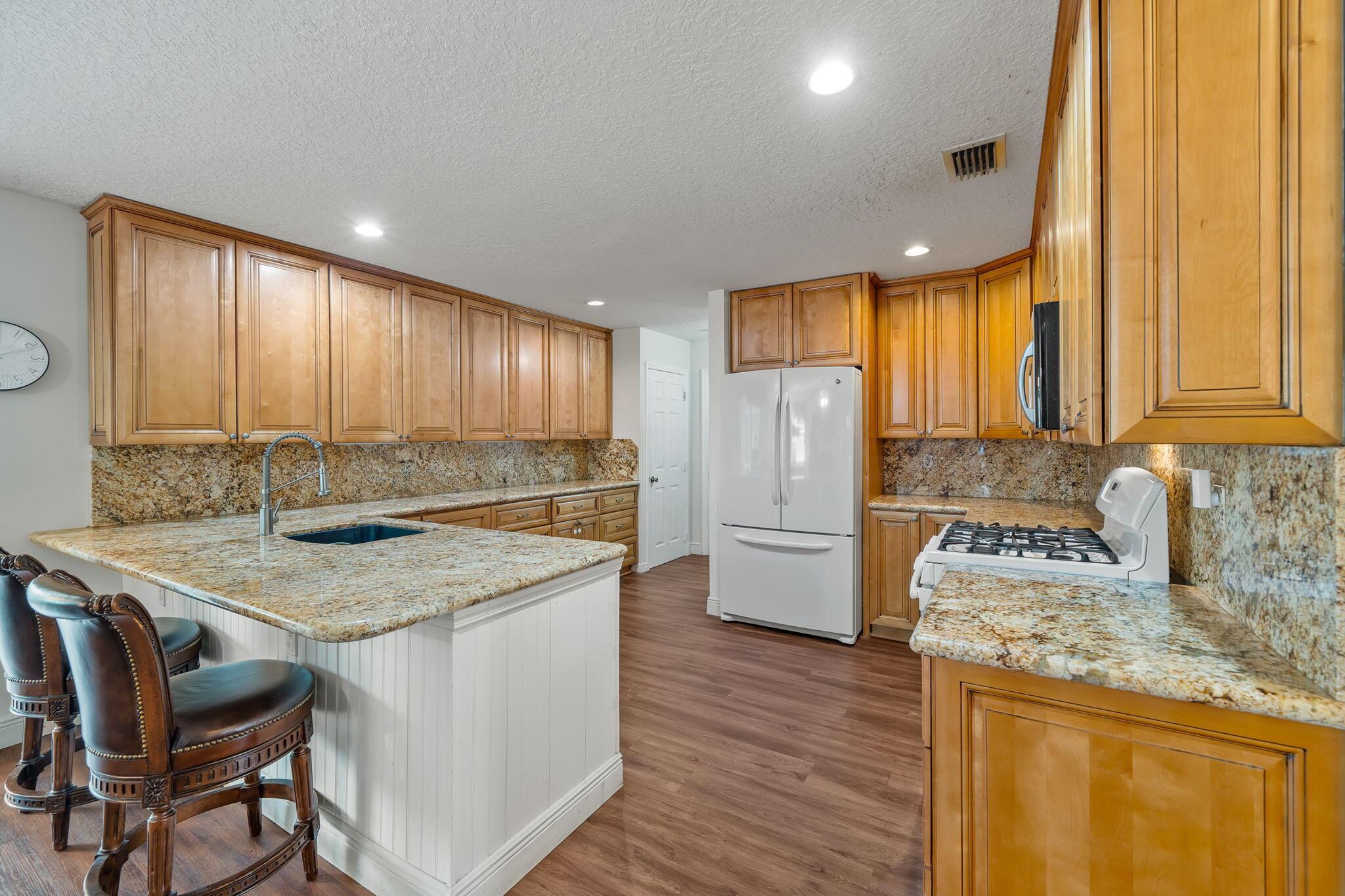 1223 Baycourt Isle