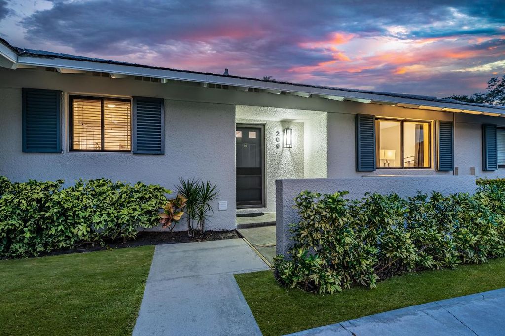 Photo of 206 Club Drive, Palm Beach Gardens, FL 33418 (MLS # R11140113)