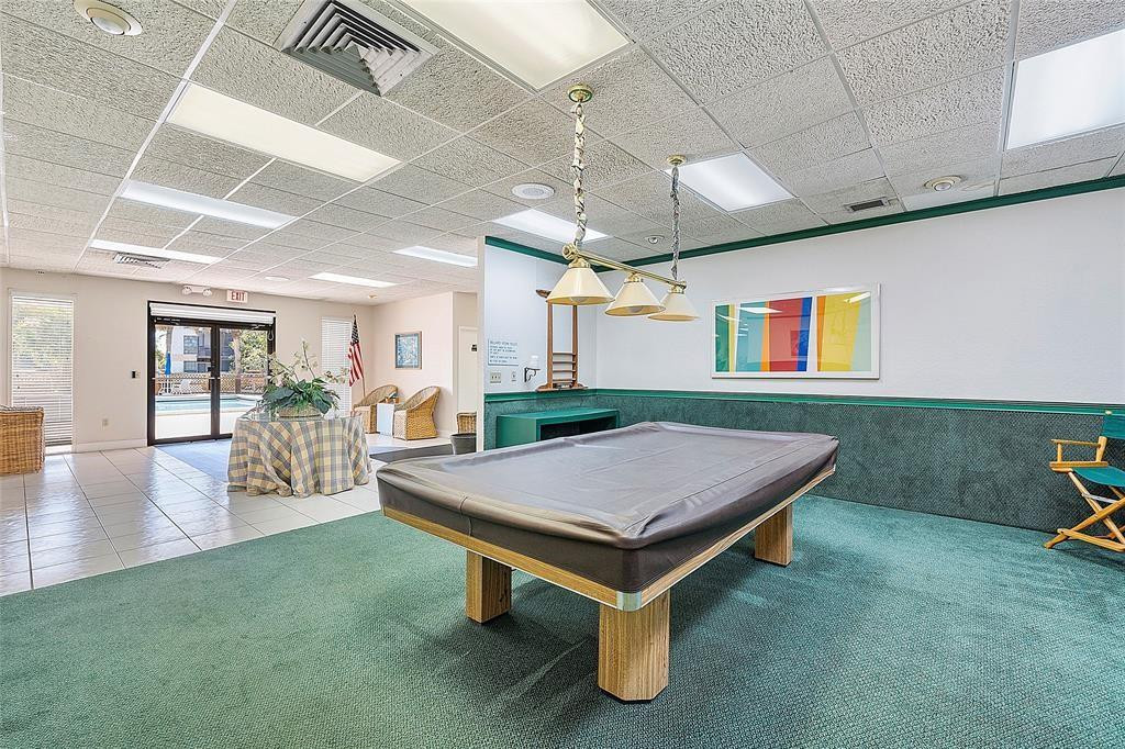 INVERWOOD CONDO - Residential