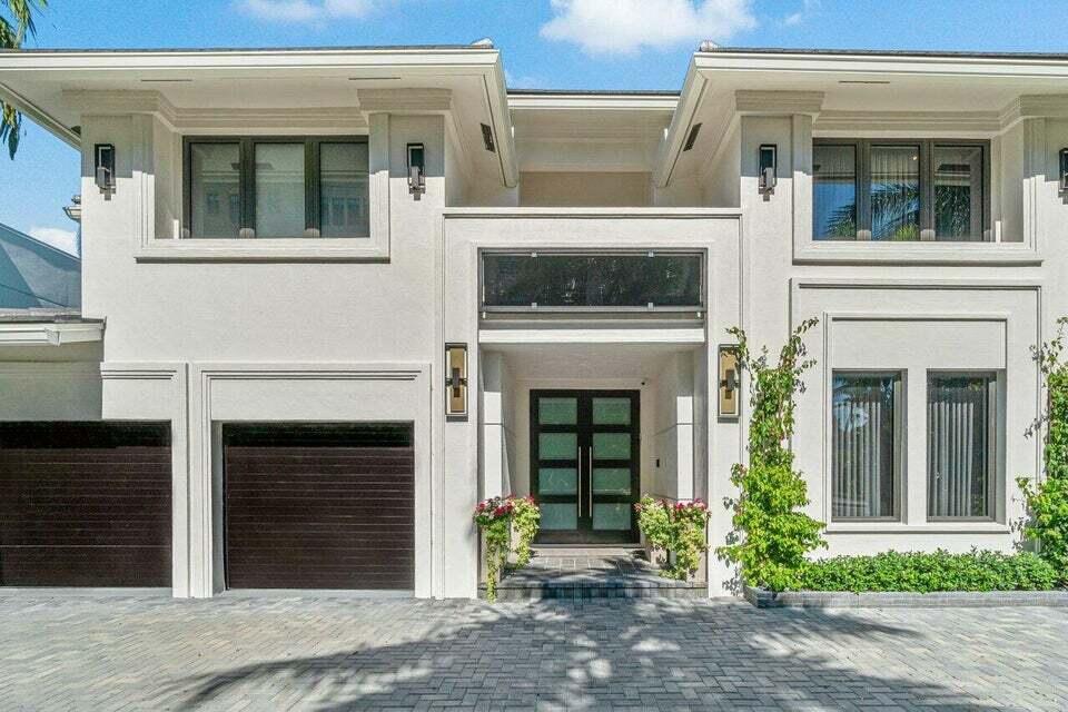 KINGS COURT - Residential Lease