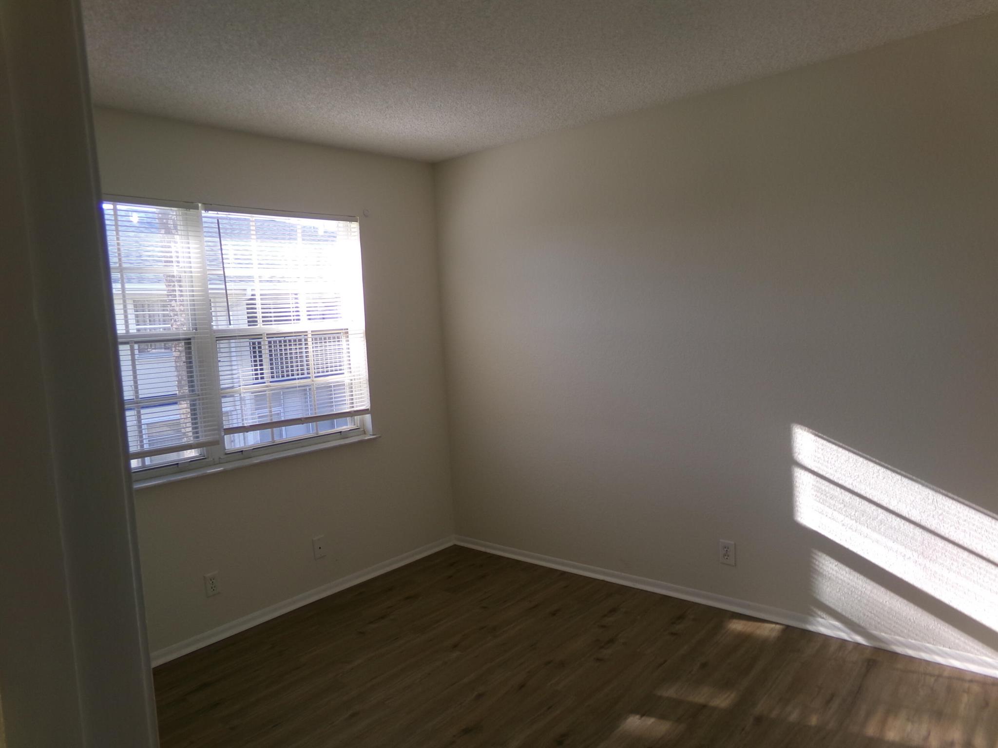 MIDPORT PLACE I, A CONDOM - Residential Lease
