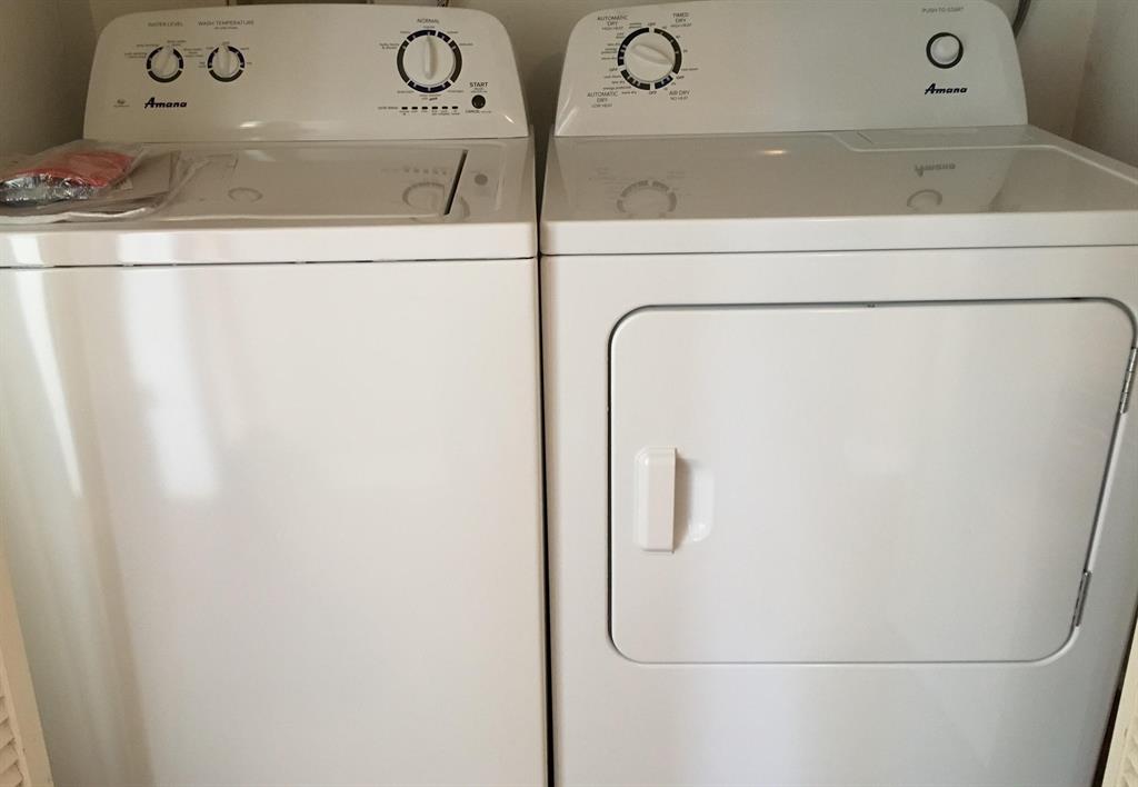 GREENVIEW SHORES 2 OF WEL - Residential Lease