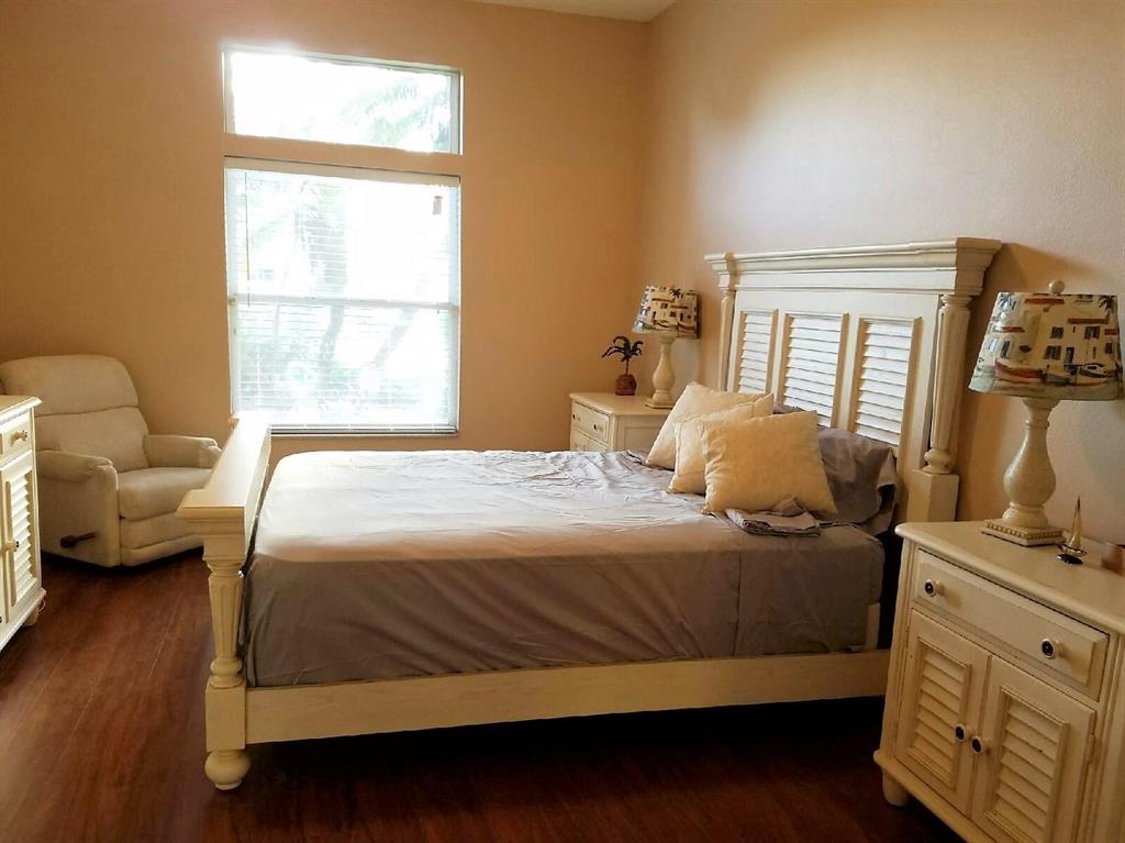 GREENVIEW SHORES 2 OF WEL - Residential Lease