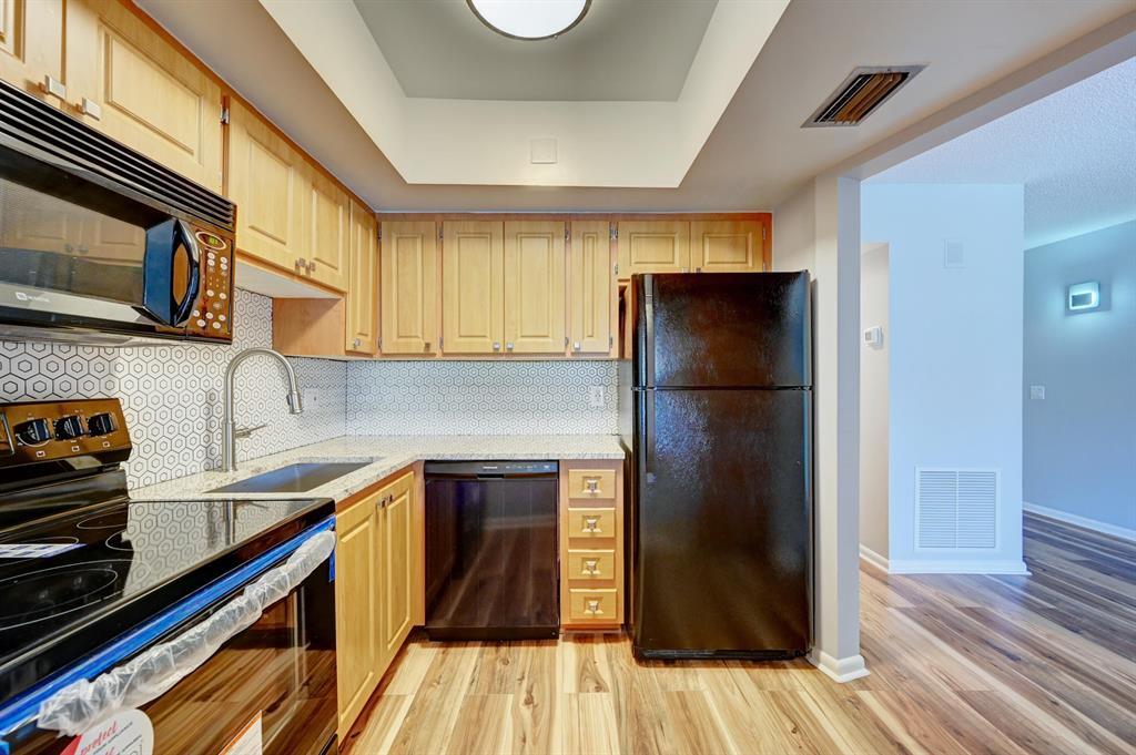 RIVER KEY CONDO - Residential Lease