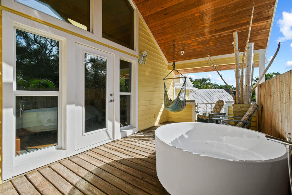 PALM HARBOR - Residential