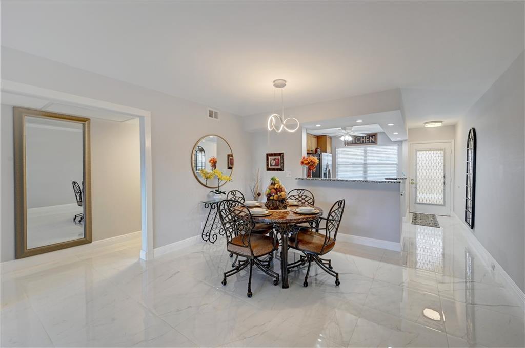 WYNMOOR VILLAGE - Residential