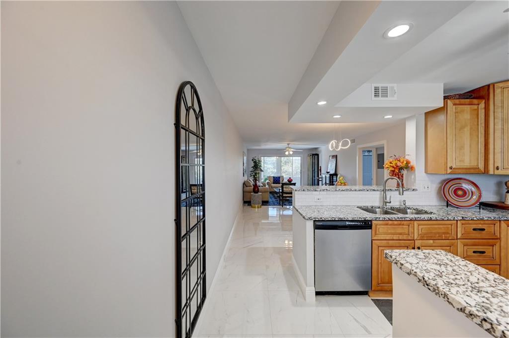 WYNMOOR VILLAGE - Residential