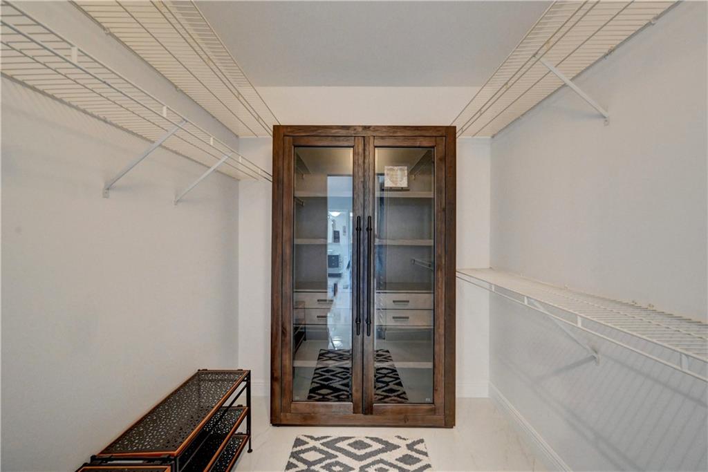 WYNMOOR VILLAGE - Residential