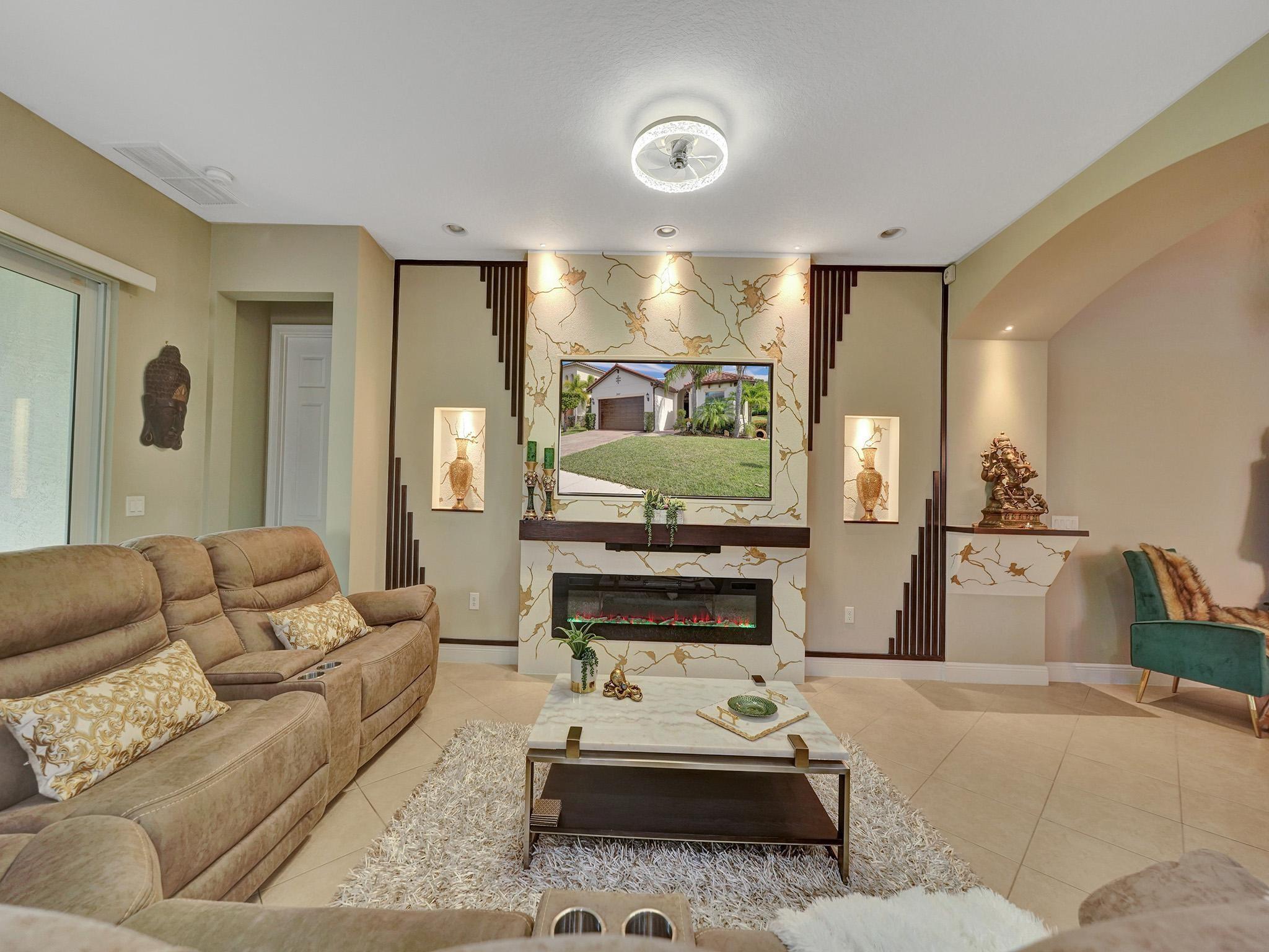 2917 Bellarosa Cir