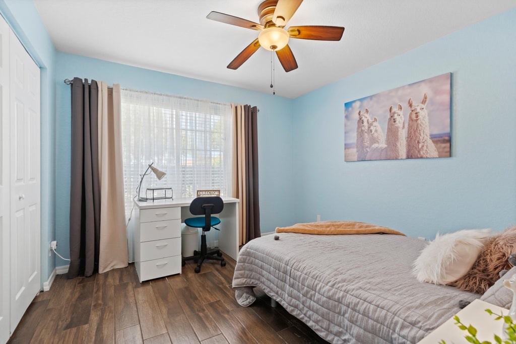 Photo of 1952 SW Jamesport Drive, Port Saint Lucie, FL 34953 (MLS # B26078825)