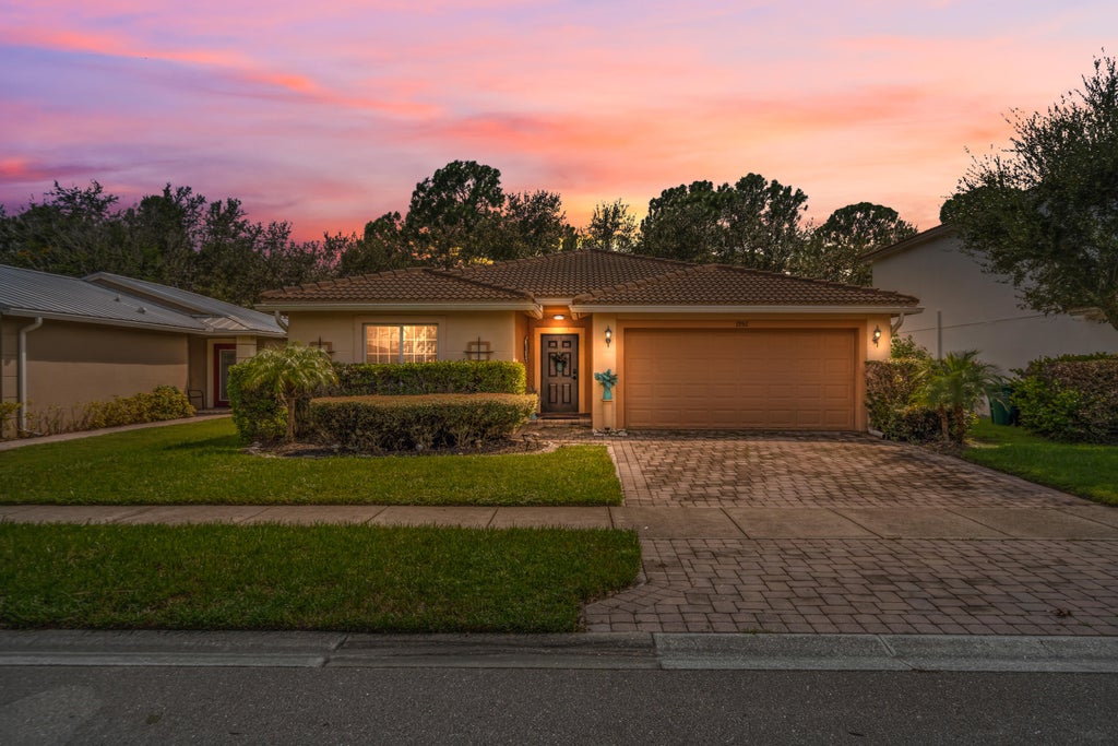 Photo of 1952 SW Jamesport Drive, Port Saint Lucie, FL 34953 (MLS # B26078825)