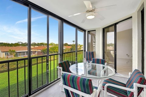 Tiny photo for 5195 Europa Drive #M, Boynton Beach, FL 33437 (MLS # B26089405)
