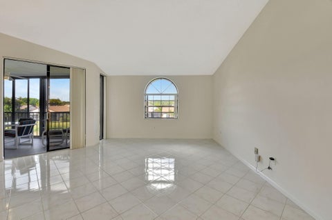 Tiny photo for 5195 Europa Drive #M, Boynton Beach, FL 33437 (MLS # B26089405)