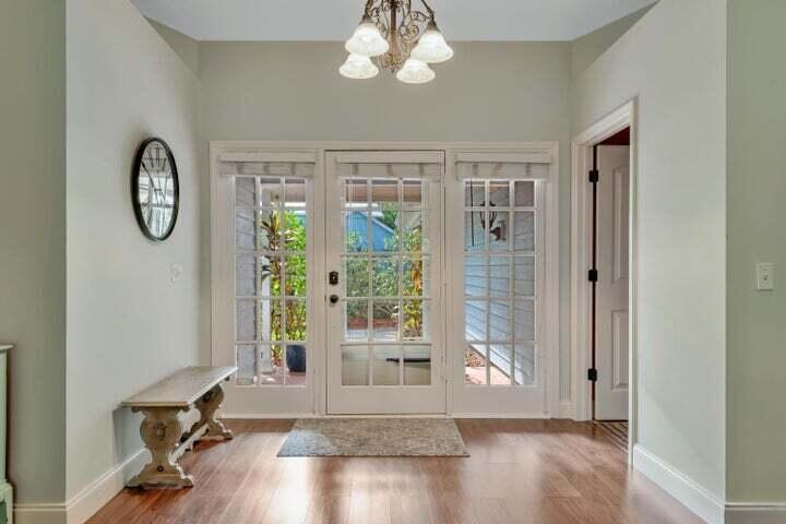 10510 SE Jupiter Narrows Drive