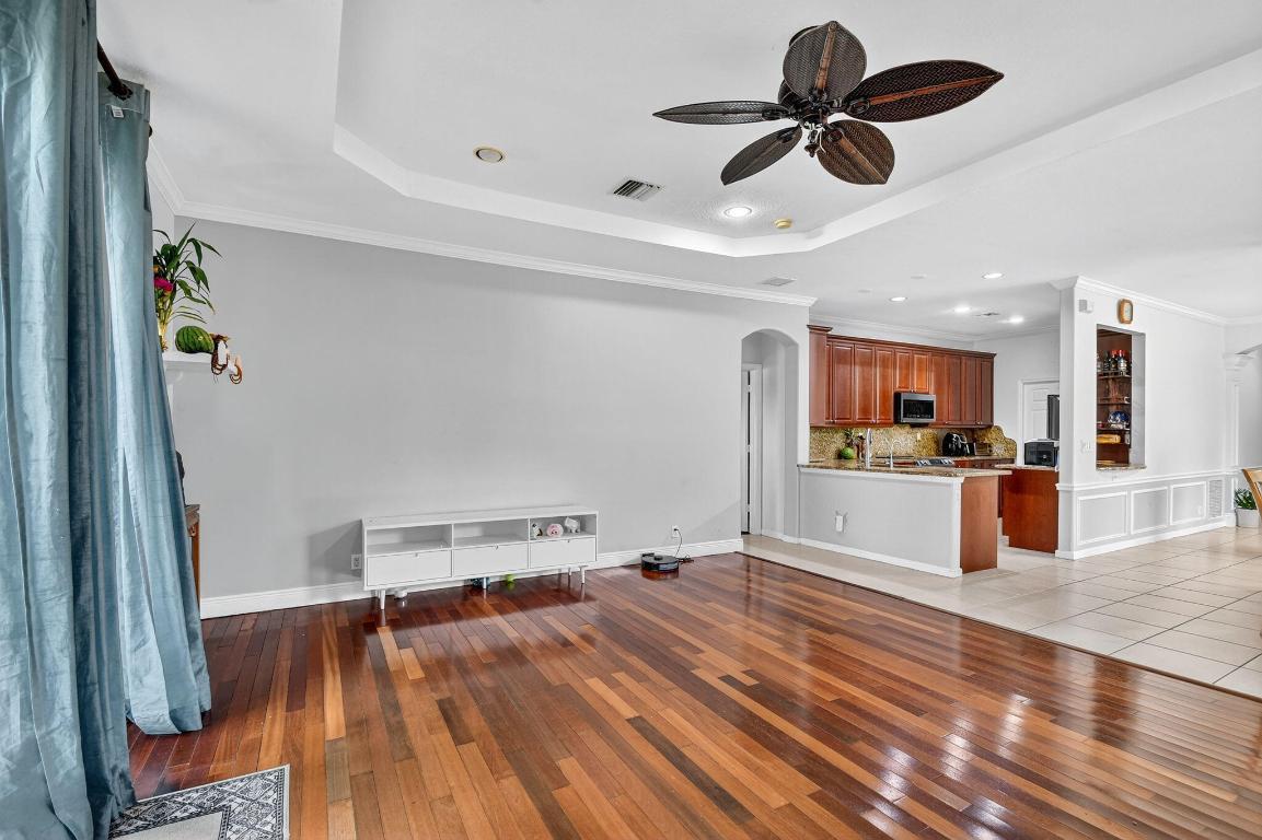 HYPOLUXO HAVERHILL PUD 2 - Residential