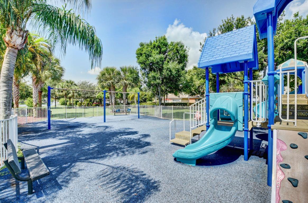 HYPOLUXO HAVERHILL PUD 2 - Residential