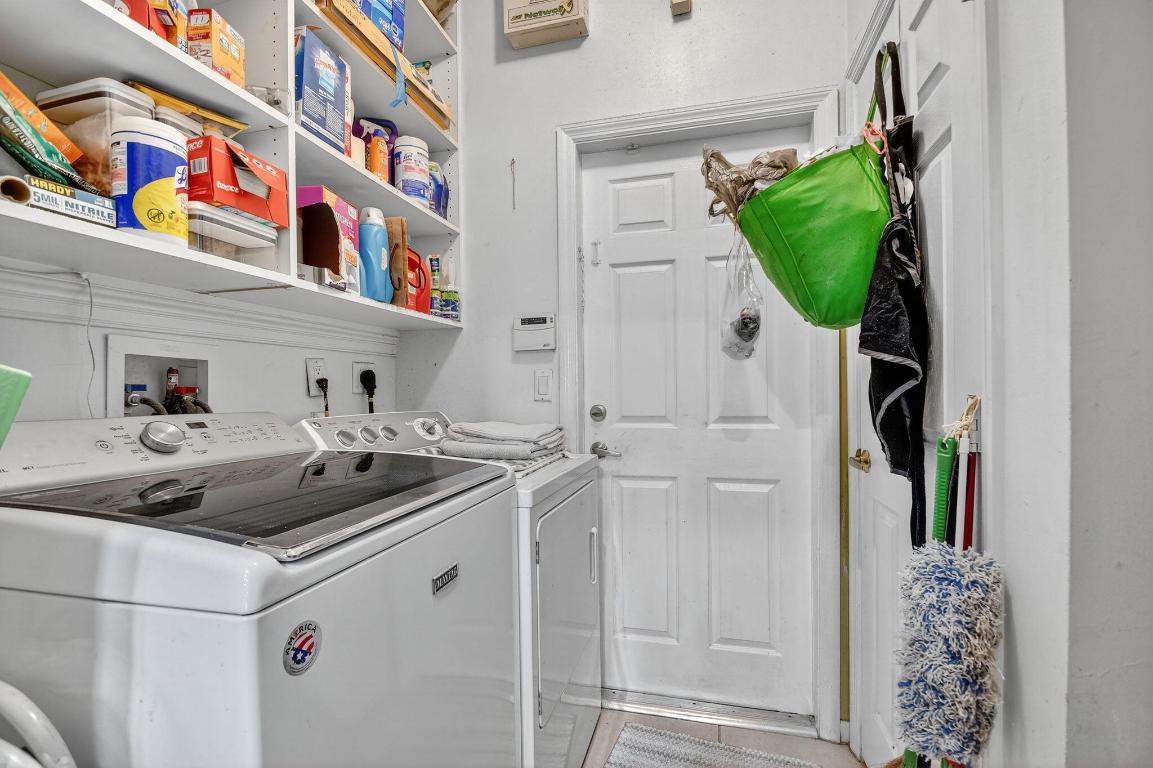 HYPOLUXO HAVERHILL PUD 2 - Residential