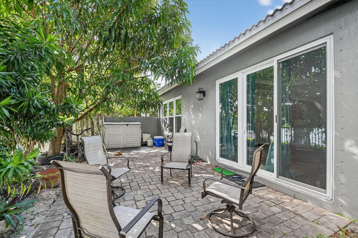 HYPOLUXO HAVERHILL PUD 2 - Residential