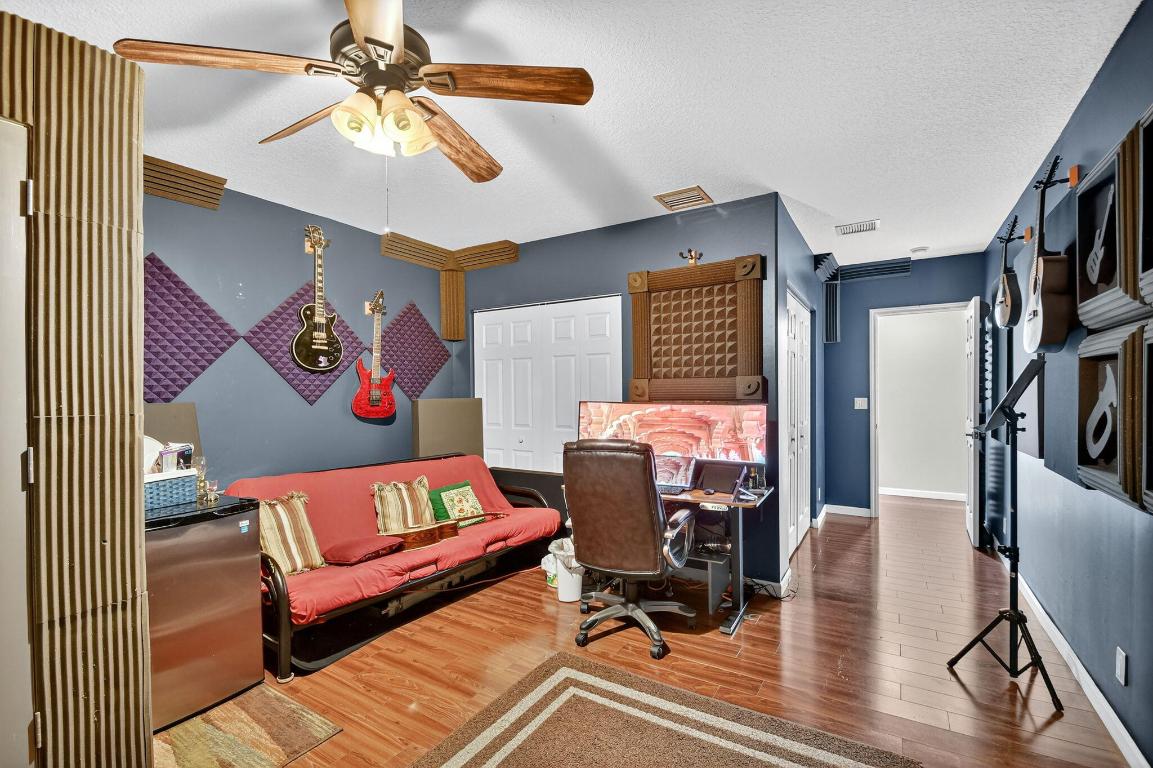 HYPOLUXO HAVERHILL PUD 2 - Residential