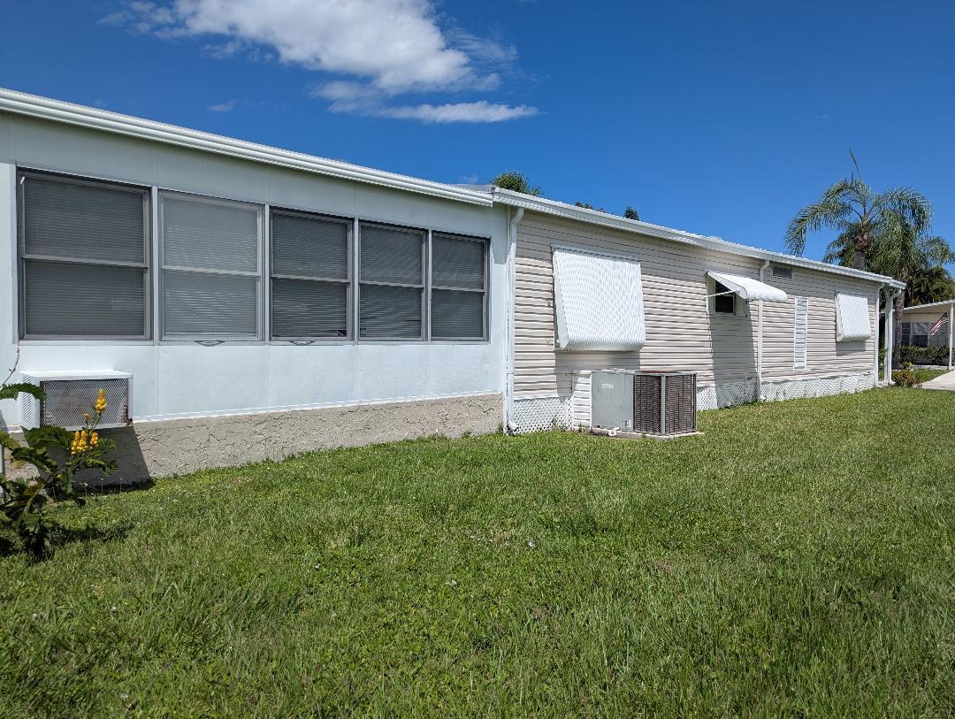 SPANISH LAKES GOLF VILLAG - Residential Lease