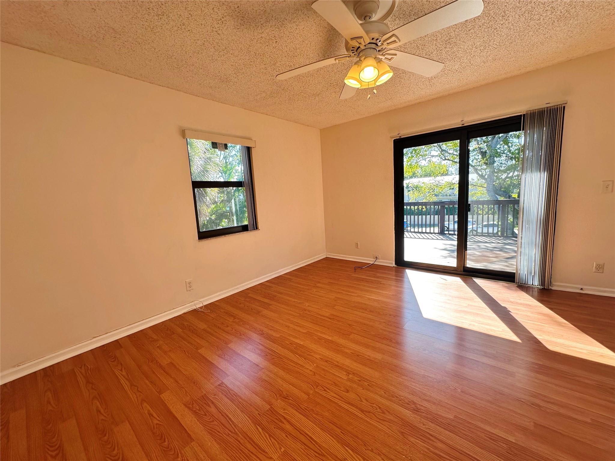 PALM HILL - Residential Lease