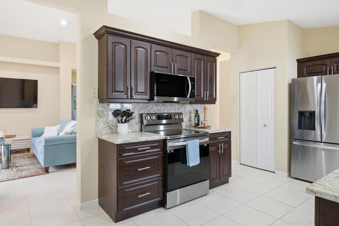 The Cascades/Waterford - Residential