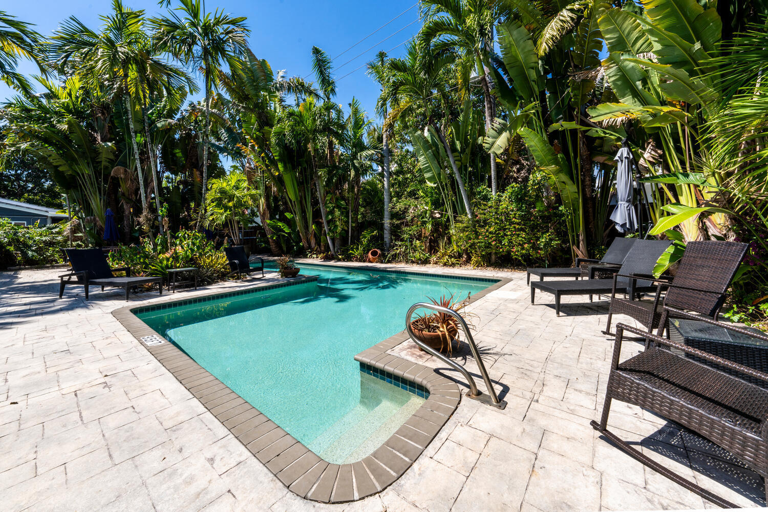 LAS BRISAS VILLAS CONDO - Residential