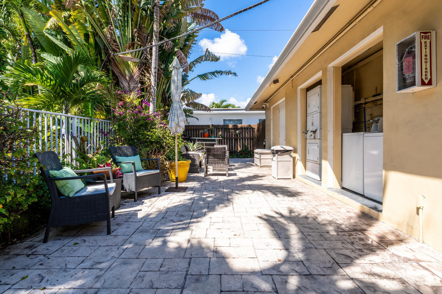 LAS BRISAS VILLAS CONDO - Residential