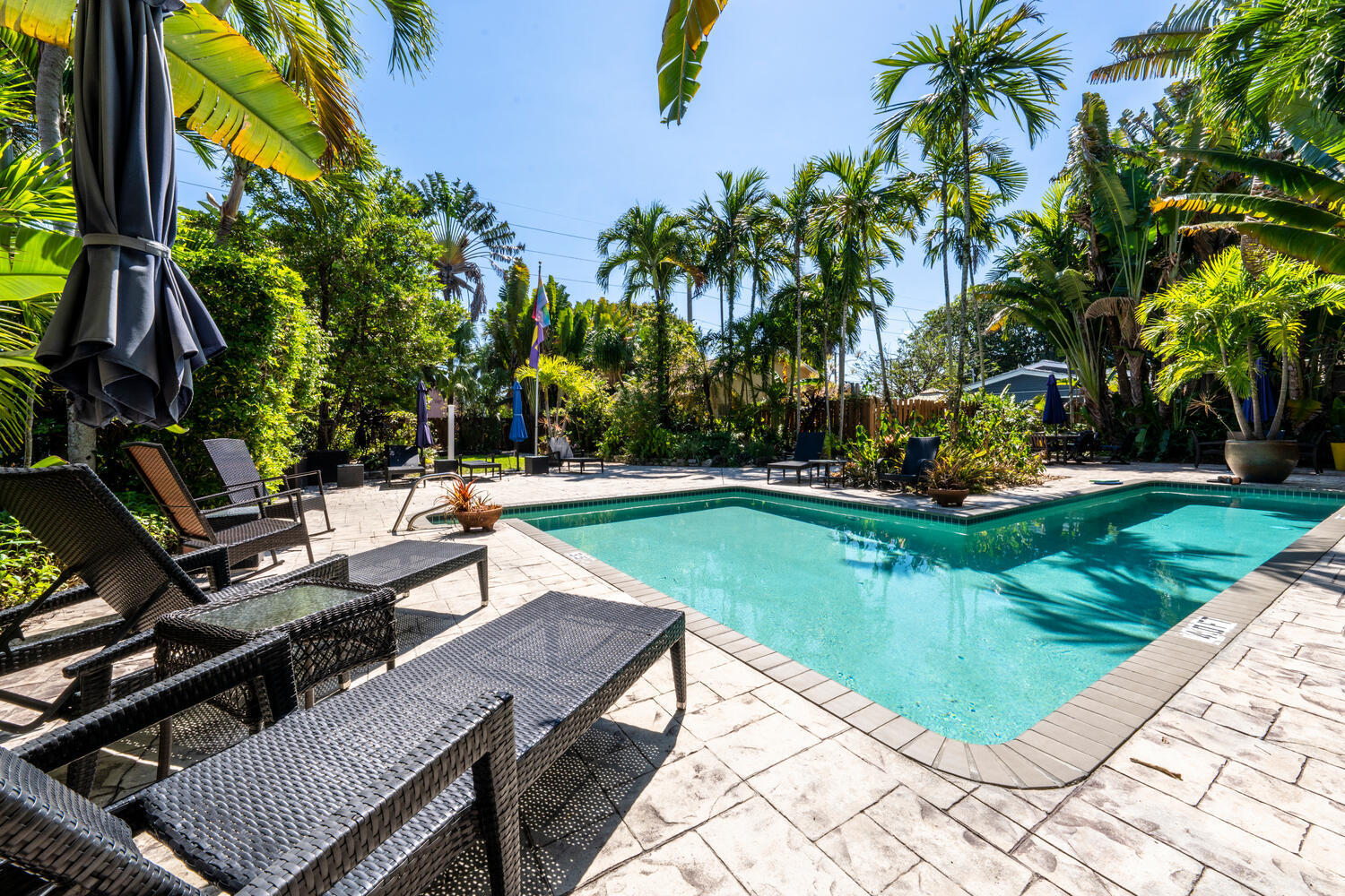 LAS BRISAS VILLAS CONDO - Residential