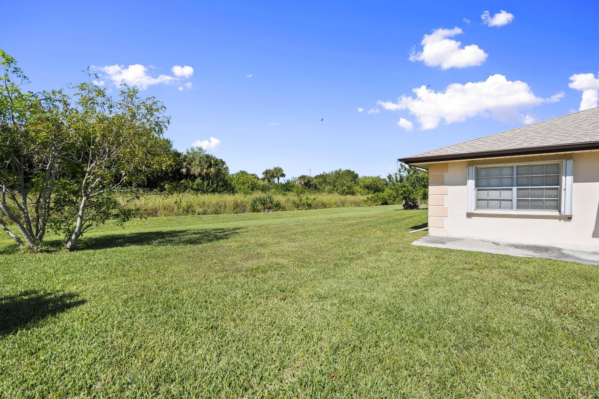 THE GROVE CONDOMINIUM SEC - Residential