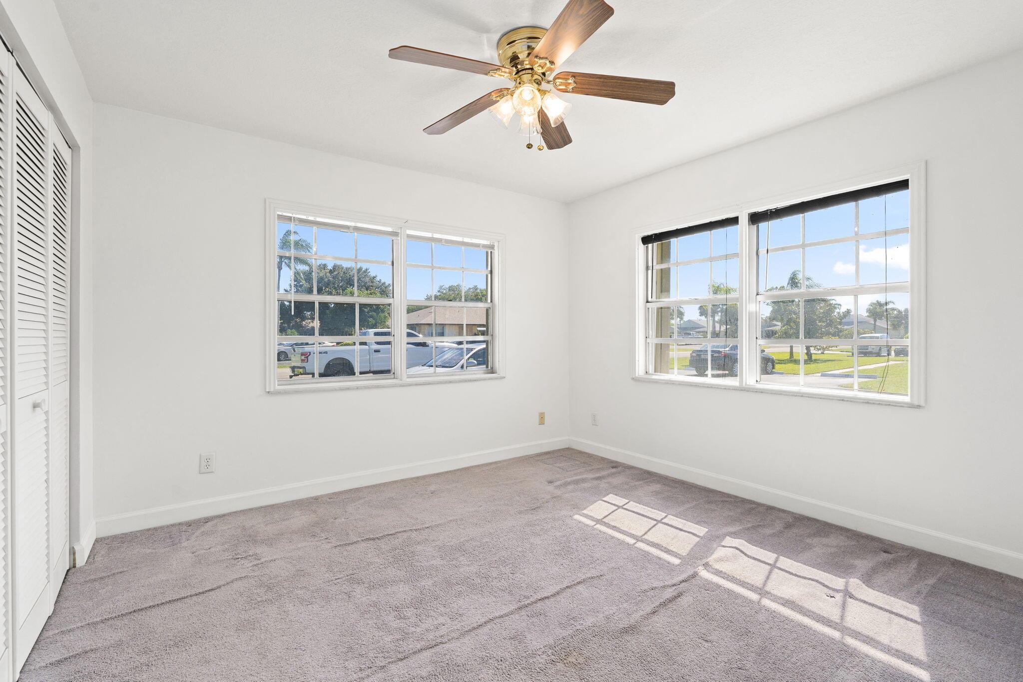 THE GROVE CONDOMINIUM SEC - Residential