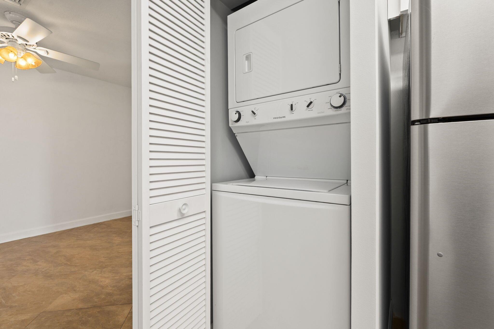 THE GROVE CONDOMINIUM SEC - Residential