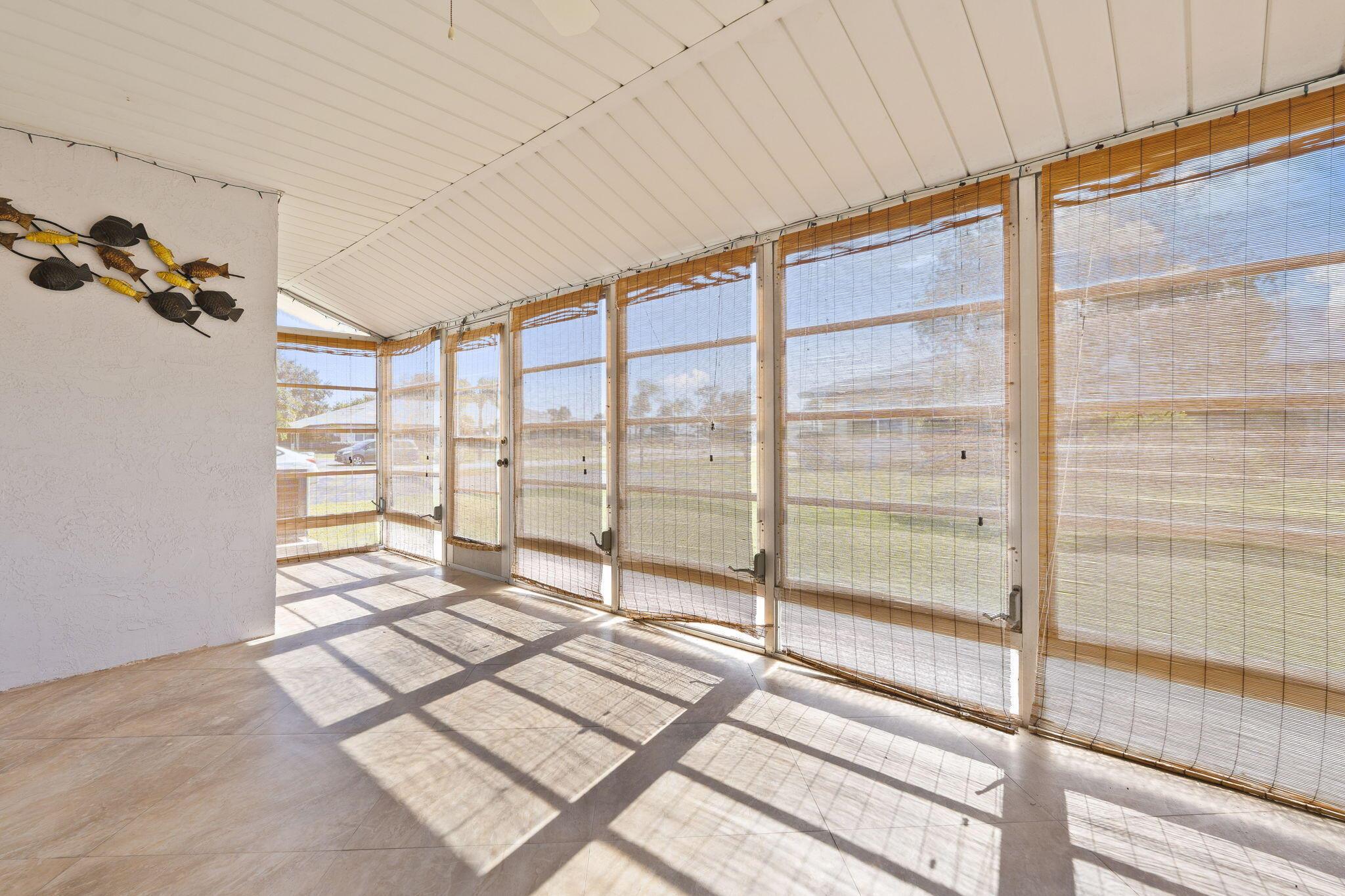 THE GROVE CONDOMINIUM SEC - Residential