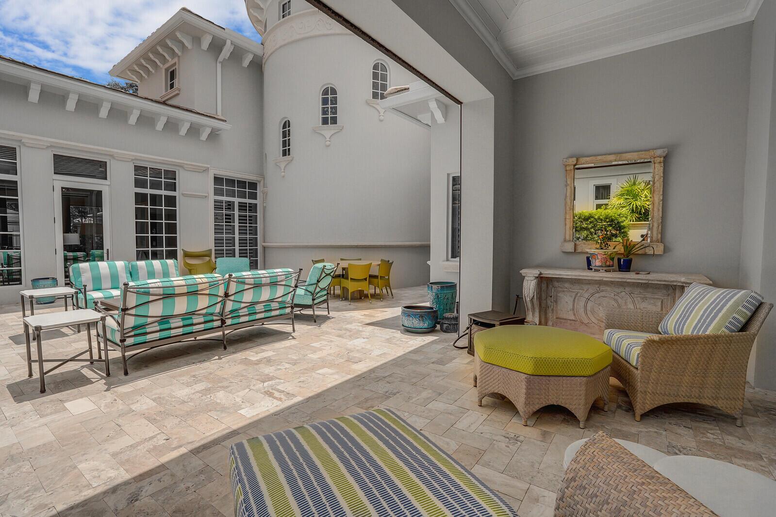 OLD PALM 2 - Residential