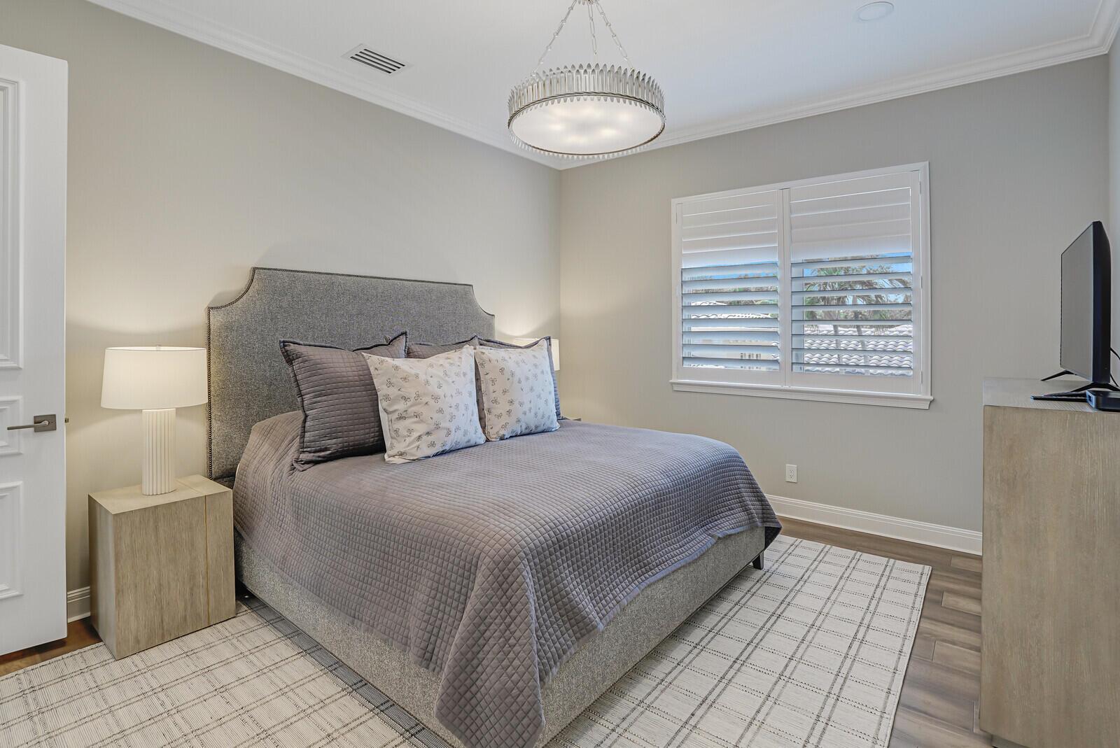 OLD PALM 2 - Residential