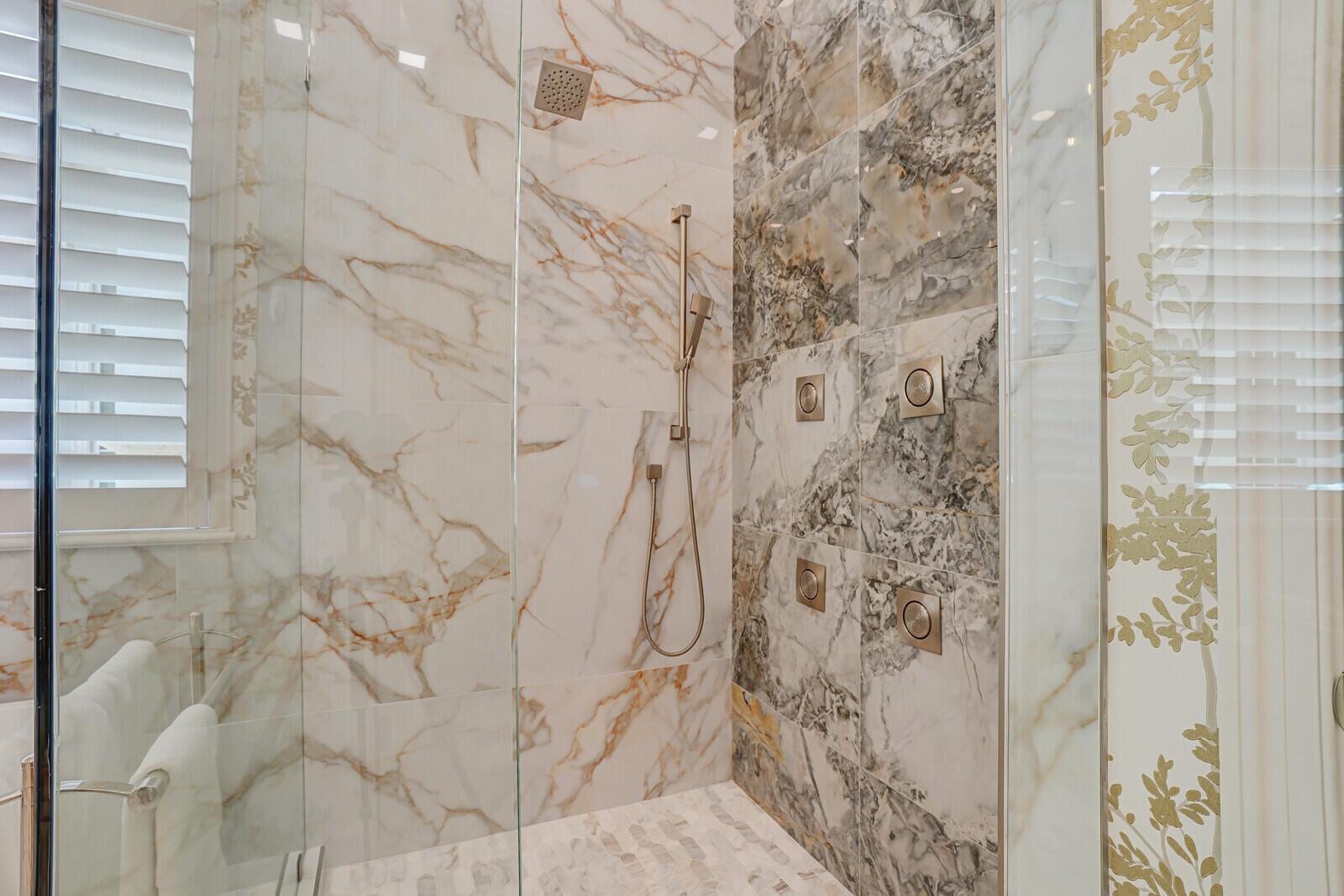 OLD PALM 2 - Residential