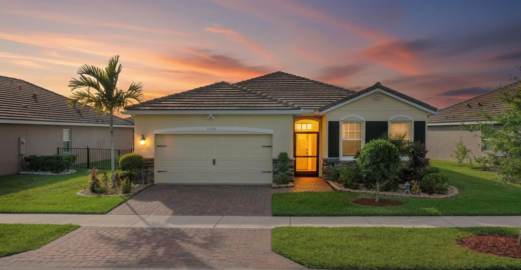 Photo of 10568 SW Cambria Lane, Port Saint Lucie, FL 34987 (MLS # R11128863)