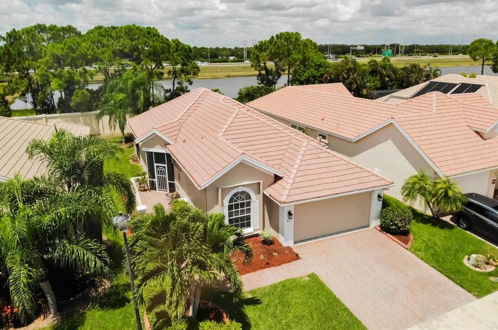 Photo of 860 SW Munjack Circle, Port St Lucie, FL 34986 (MLS # R10861394)