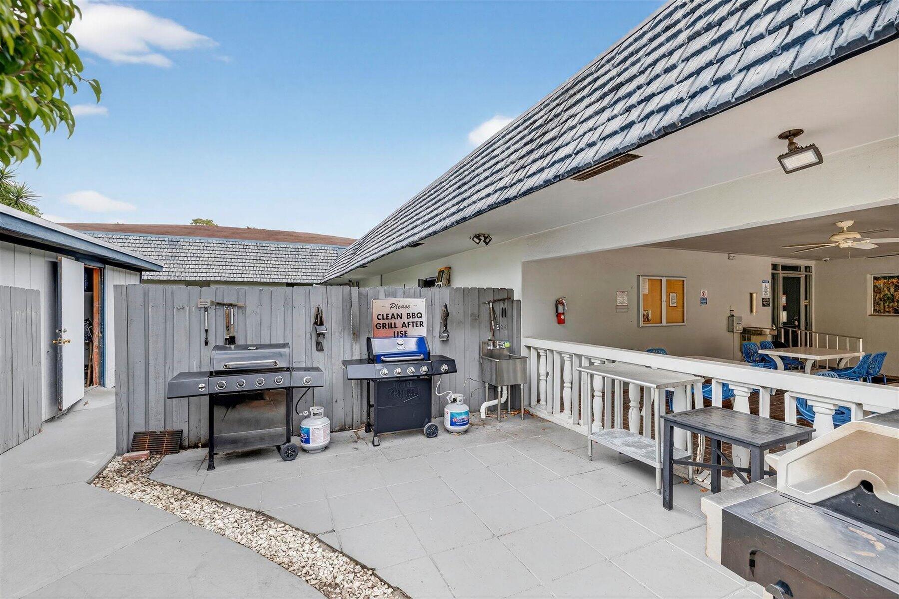 ORIOLE GOLF & TENNIS CLUB CONDO - Residential