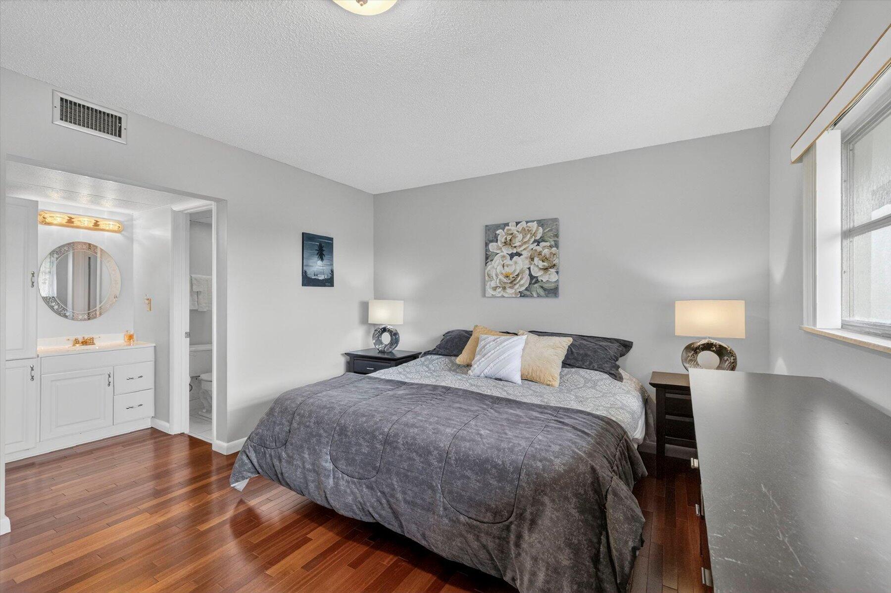 ORIOLE GOLF & TENNIS CLUB CONDO - Residential