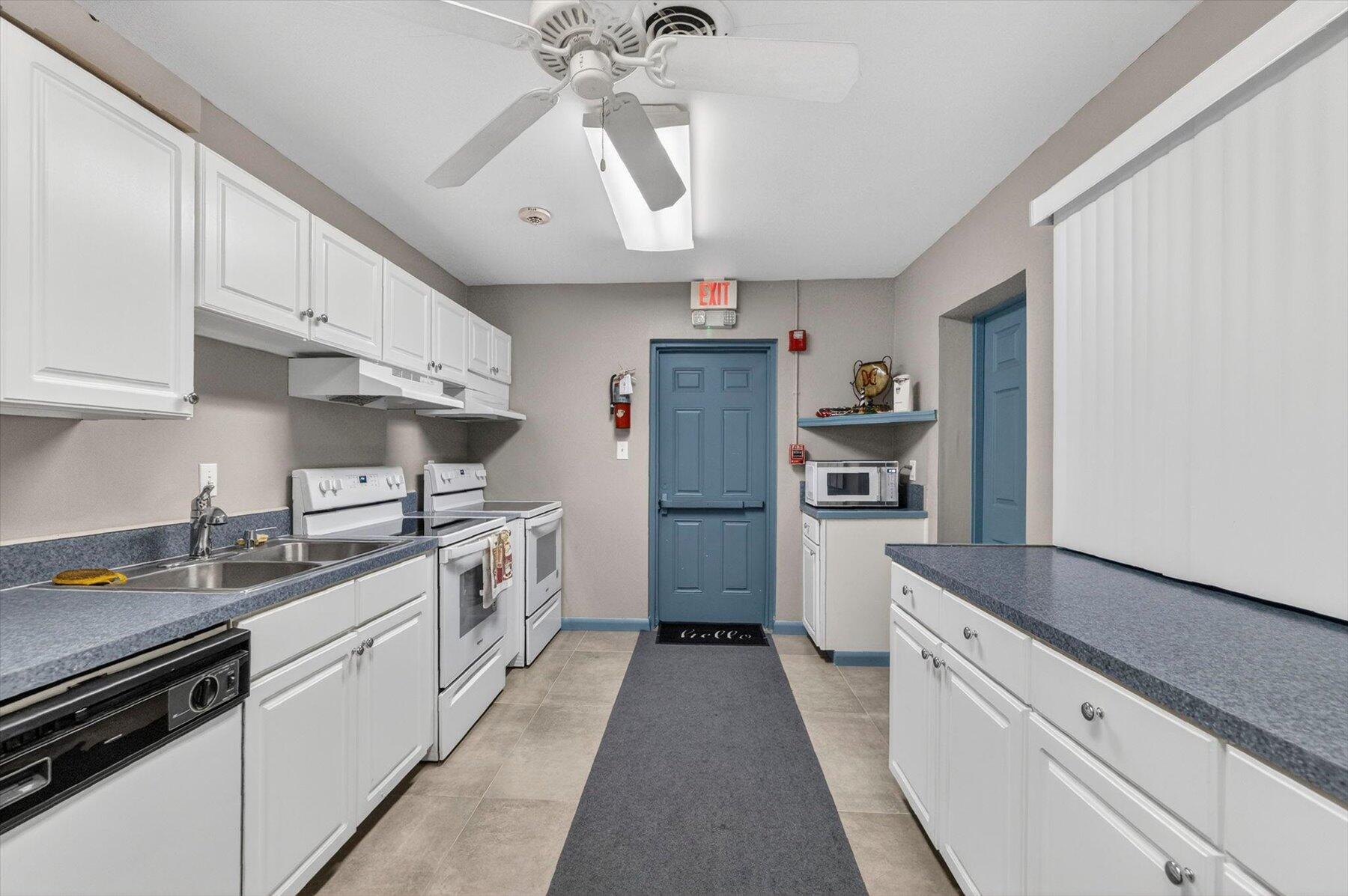 ORIOLE GOLF & TENNIS CLUB CONDO - Residential