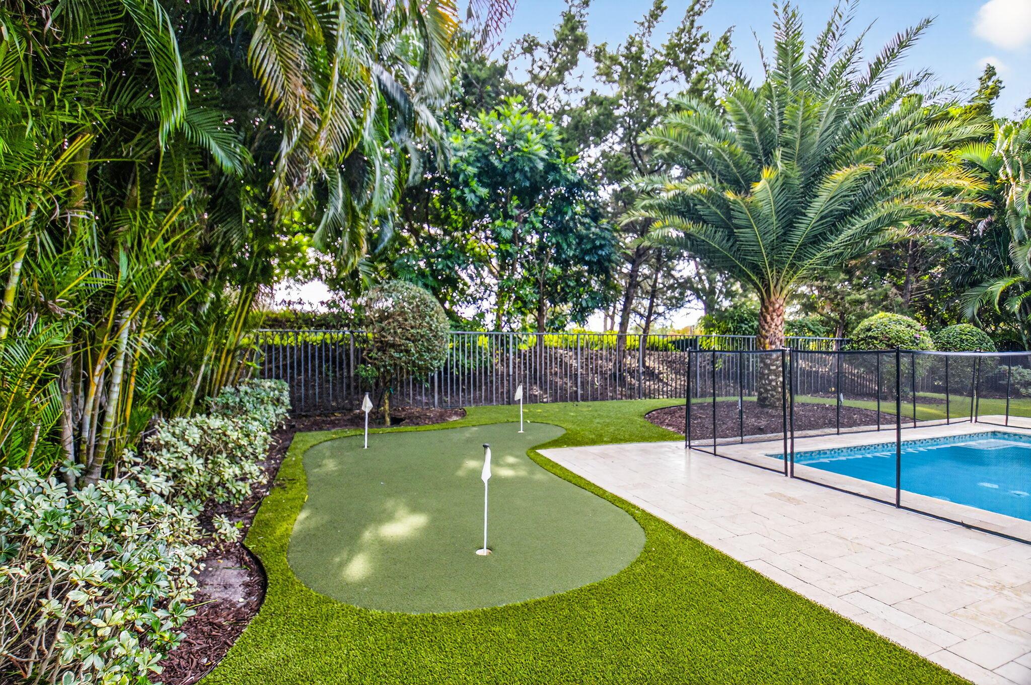 THE BRIDGES - Residential