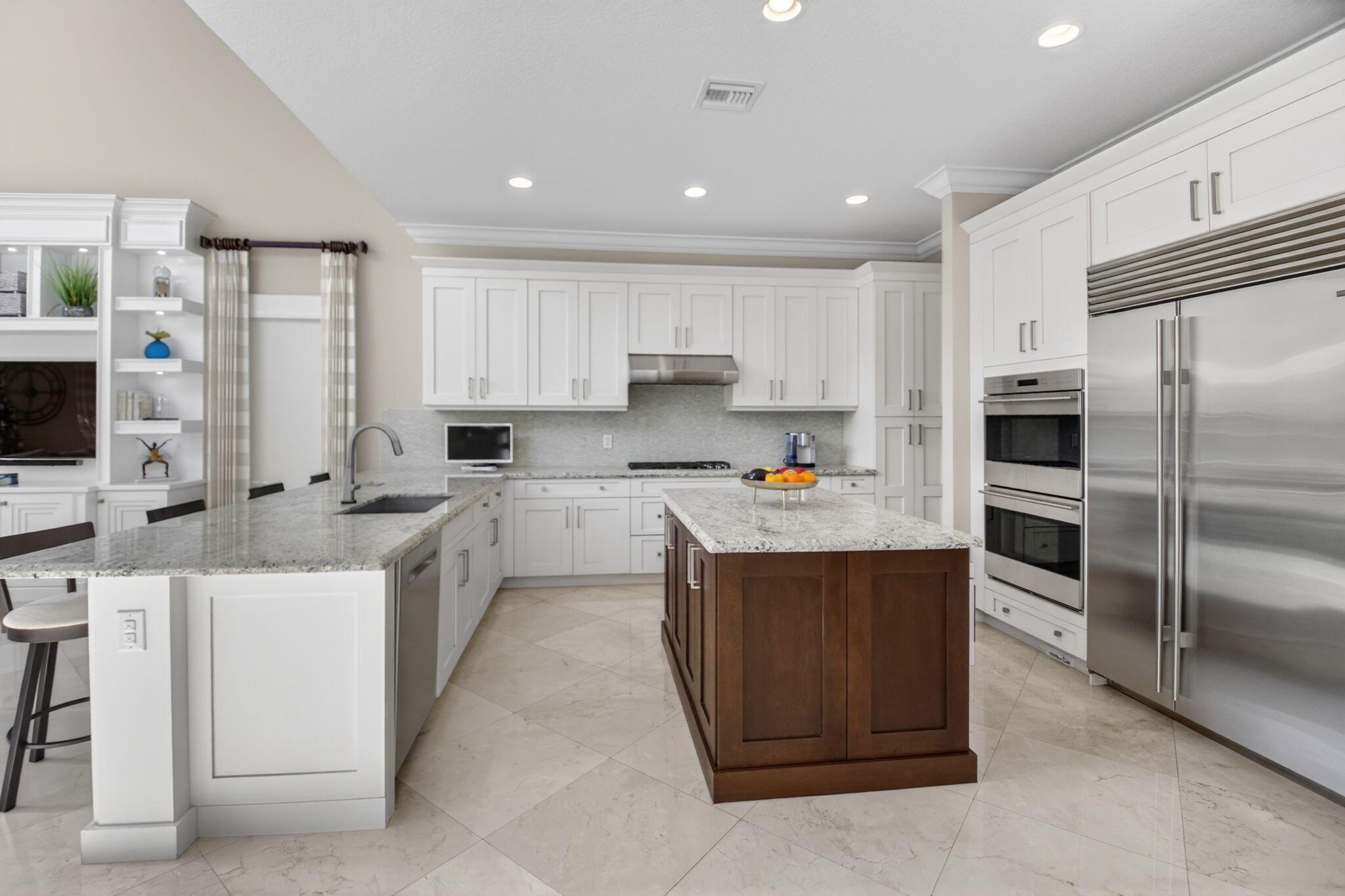 THE BRIDGES - Residential