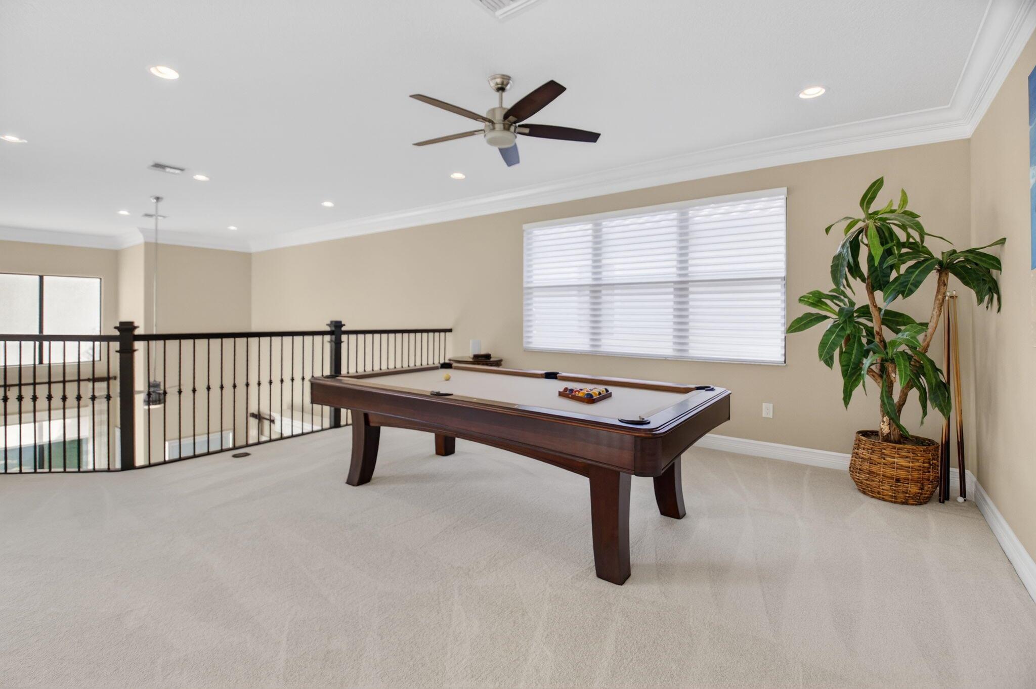 THE BRIDGES - Residential