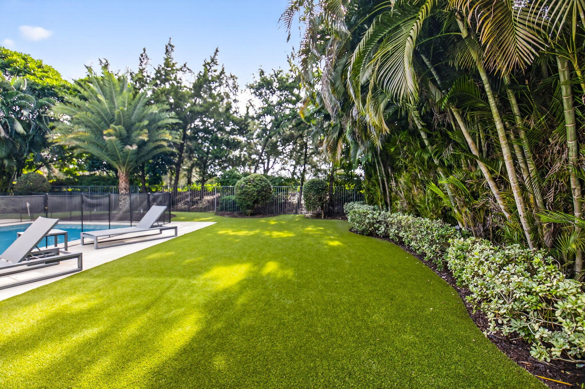 THE BRIDGES - Residential