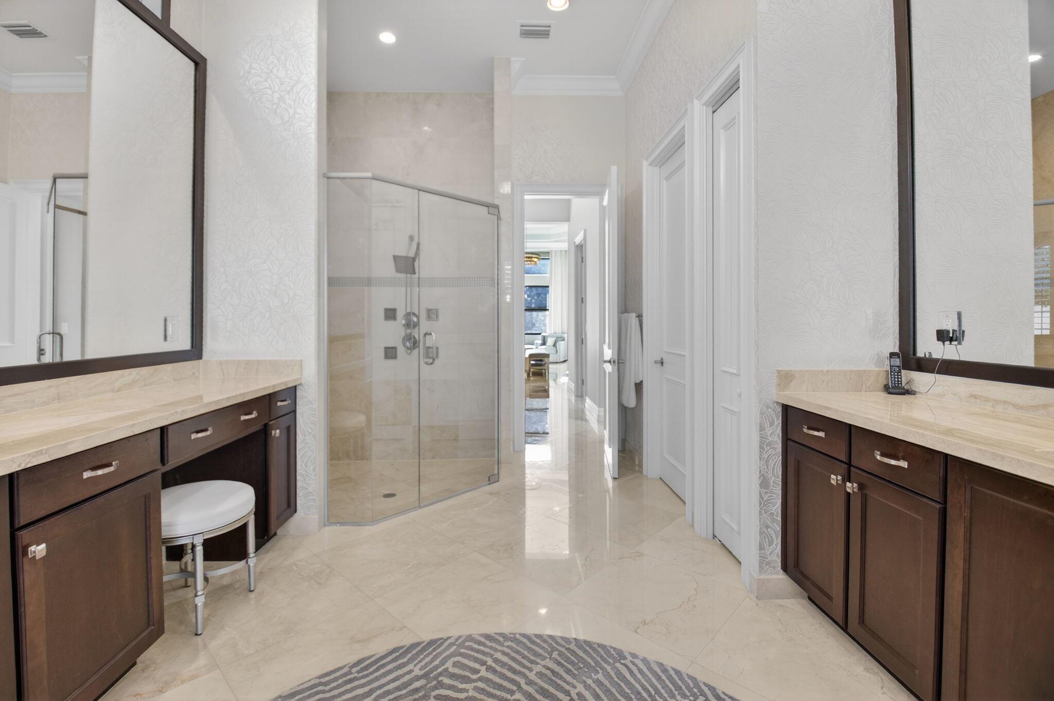 THE BRIDGES - Residential