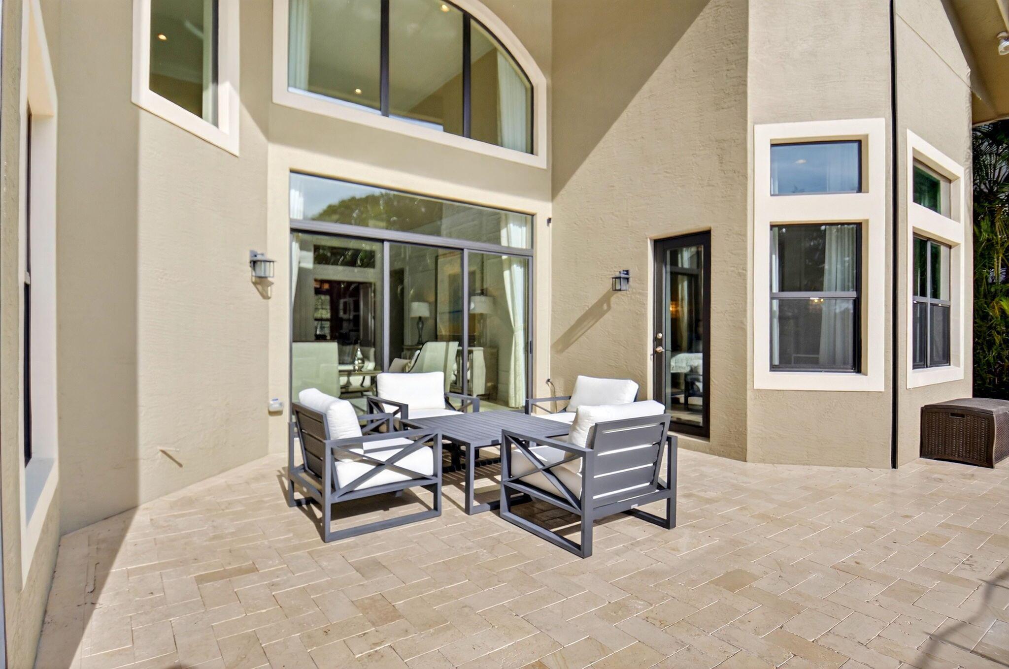 THE BRIDGES - Residential