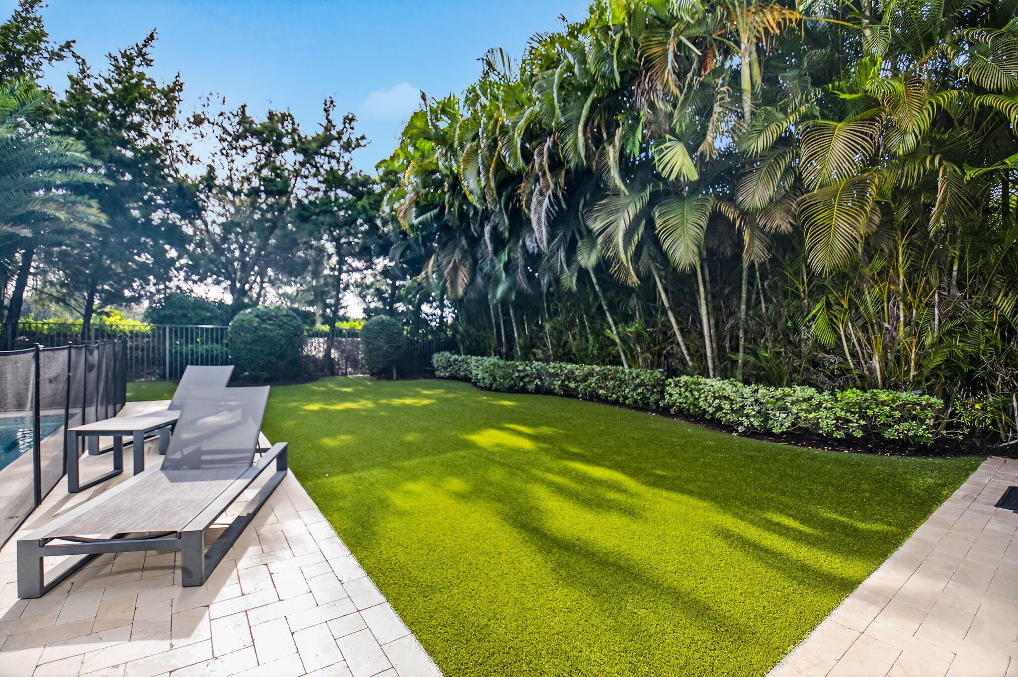 THE BRIDGES - Residential