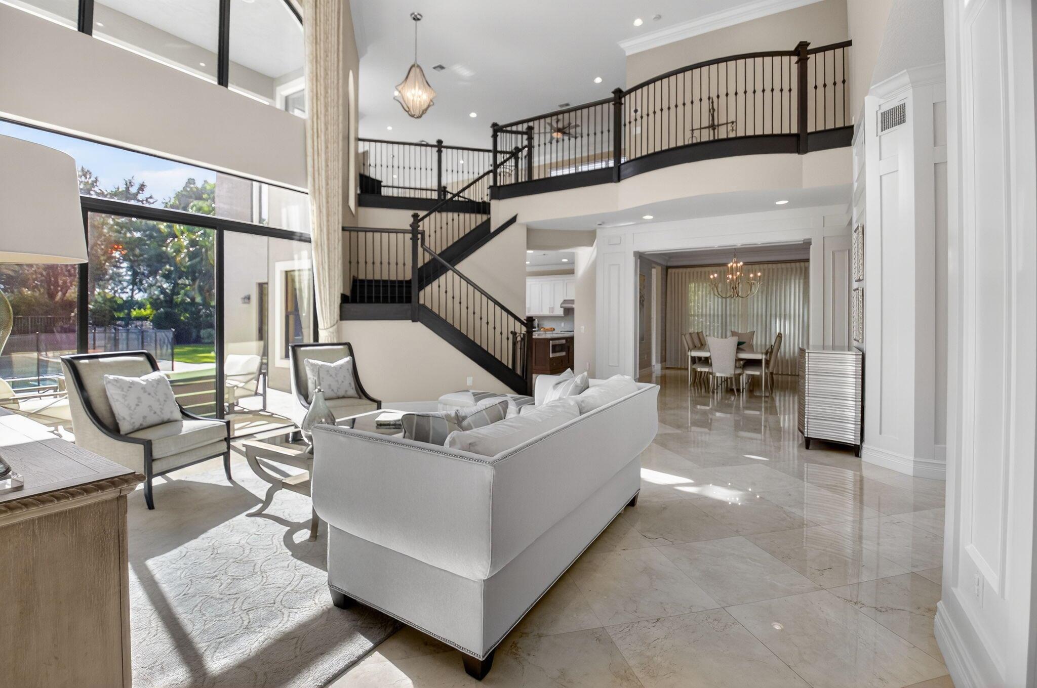 THE BRIDGES - Residential